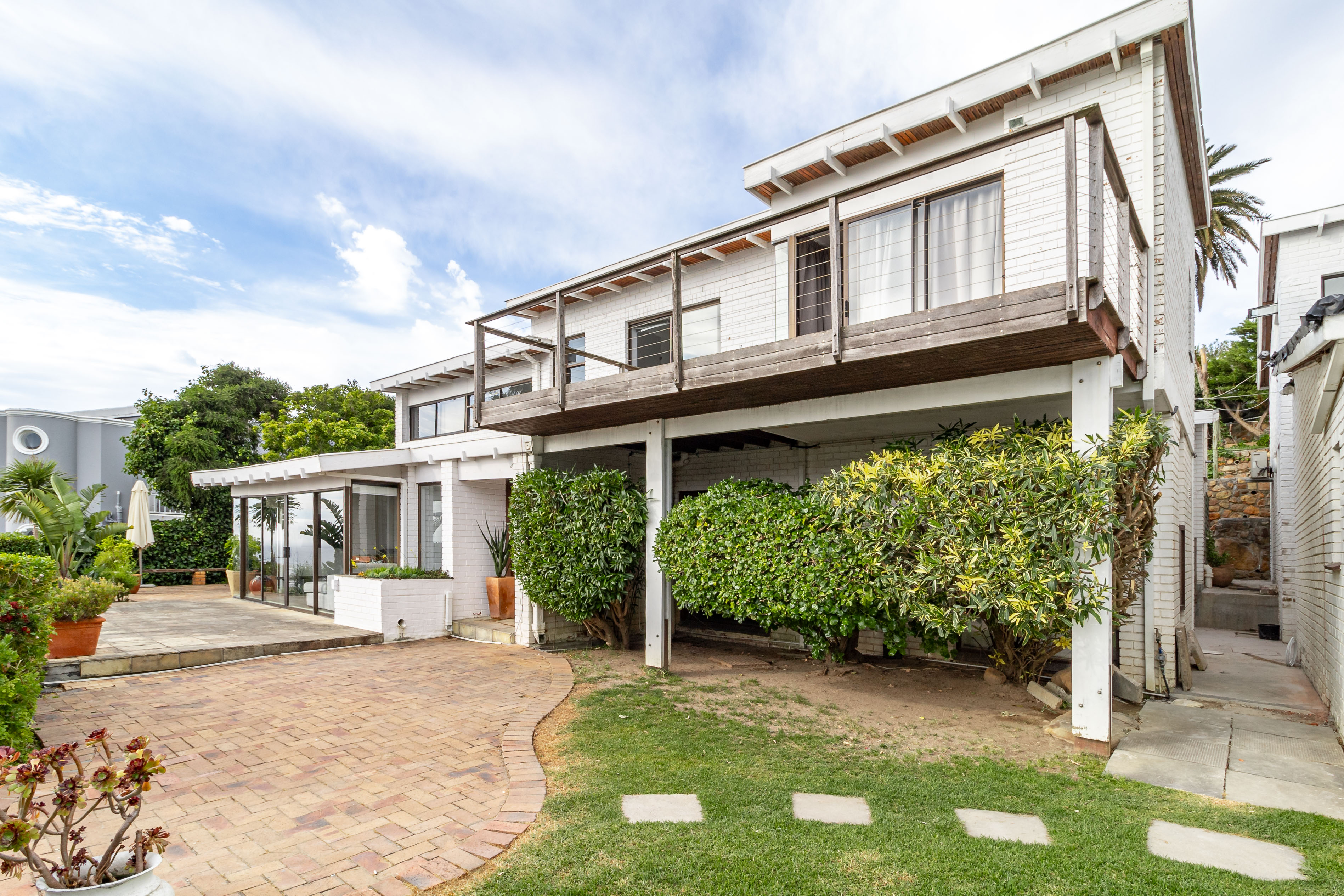 5 Bedroom Property for Sale in Camps Bay Western Cape